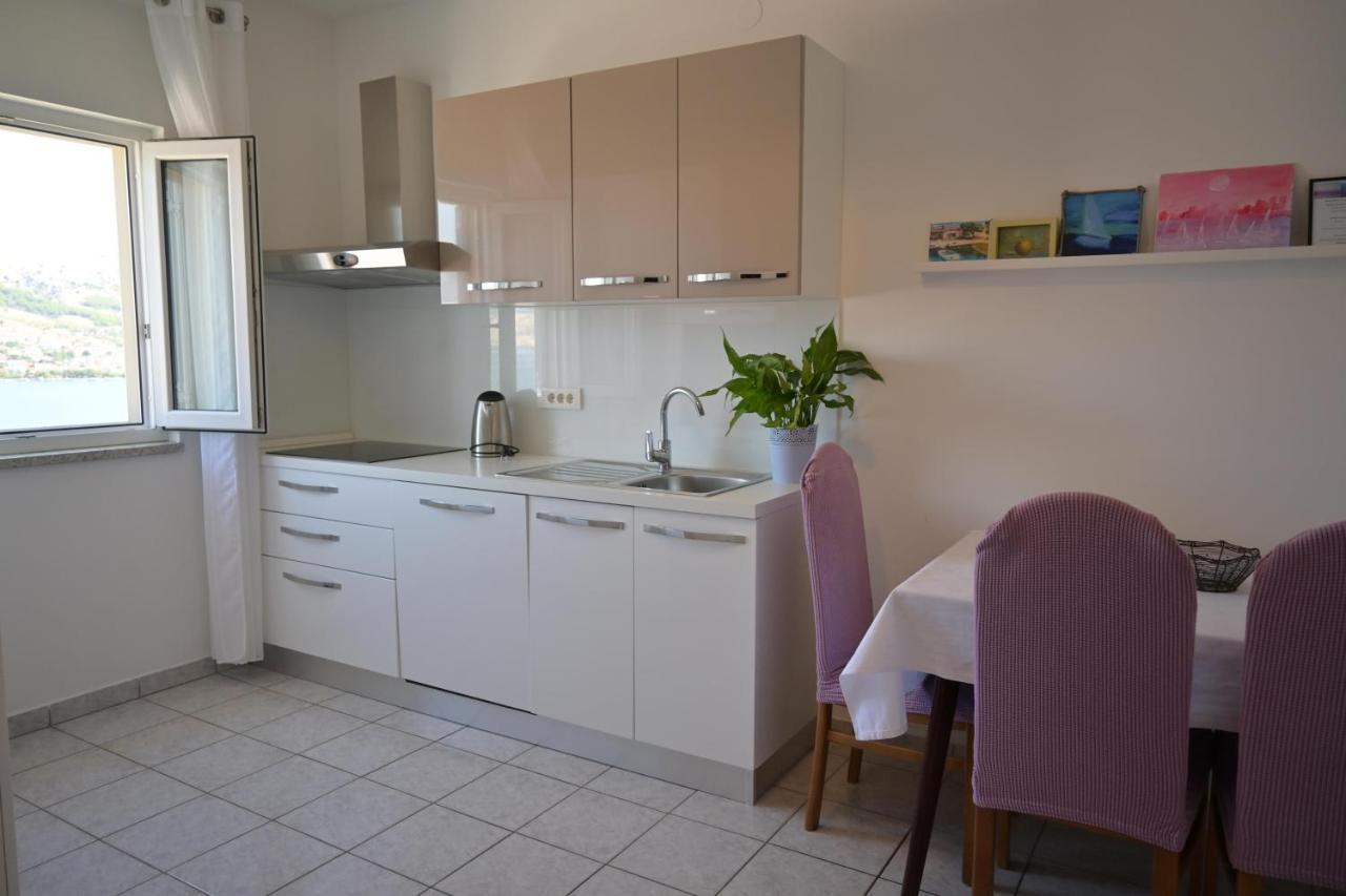 Apartments With A Parking Space Pag - 9388 Паг Екстериор снимка