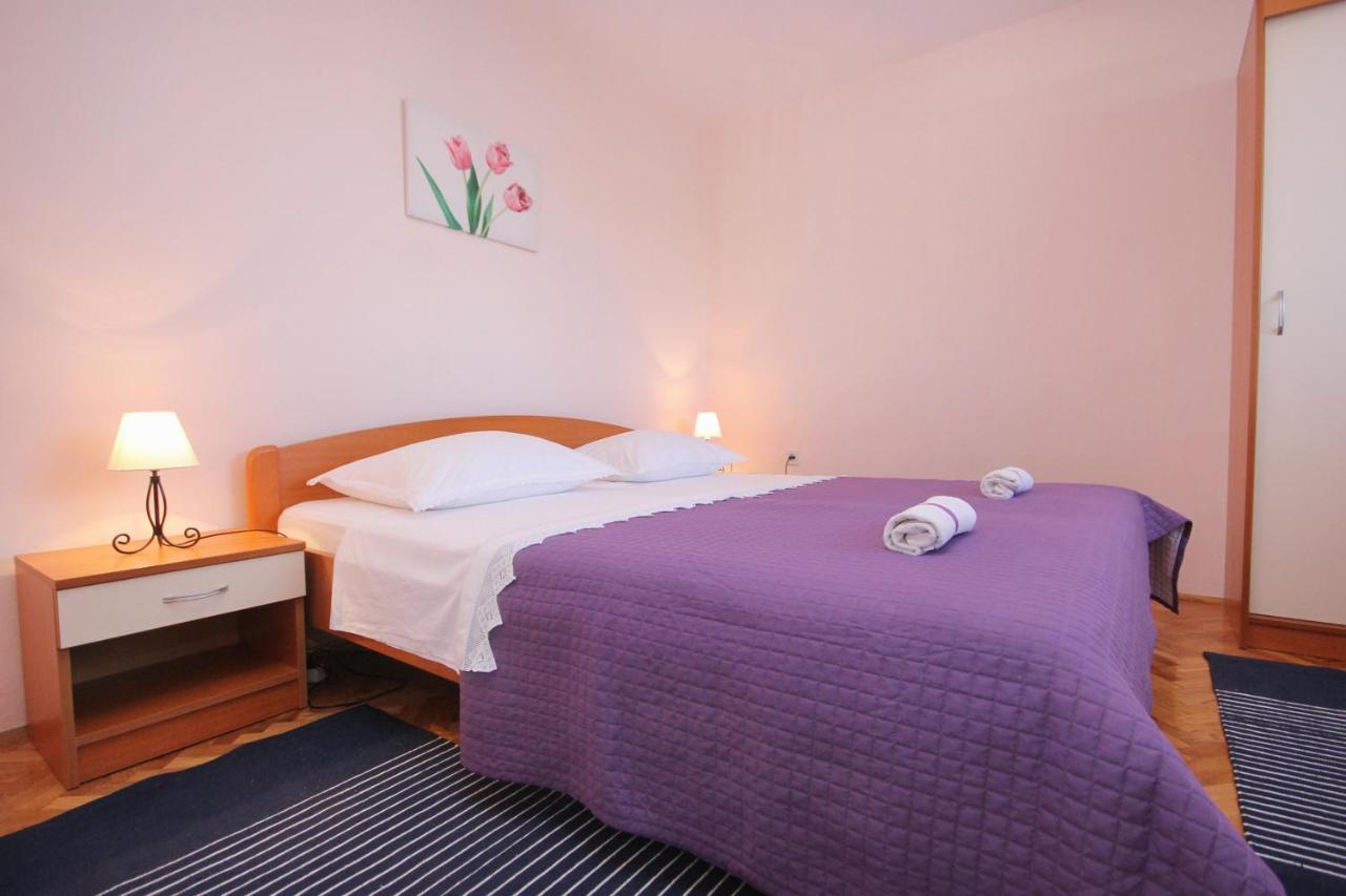Apartments With A Parking Space Pag - 9388 Паг Екстериор снимка